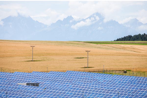 《太阳能光伏产业综合标准化技术体系(2023版)》(征求意见稿)发布
